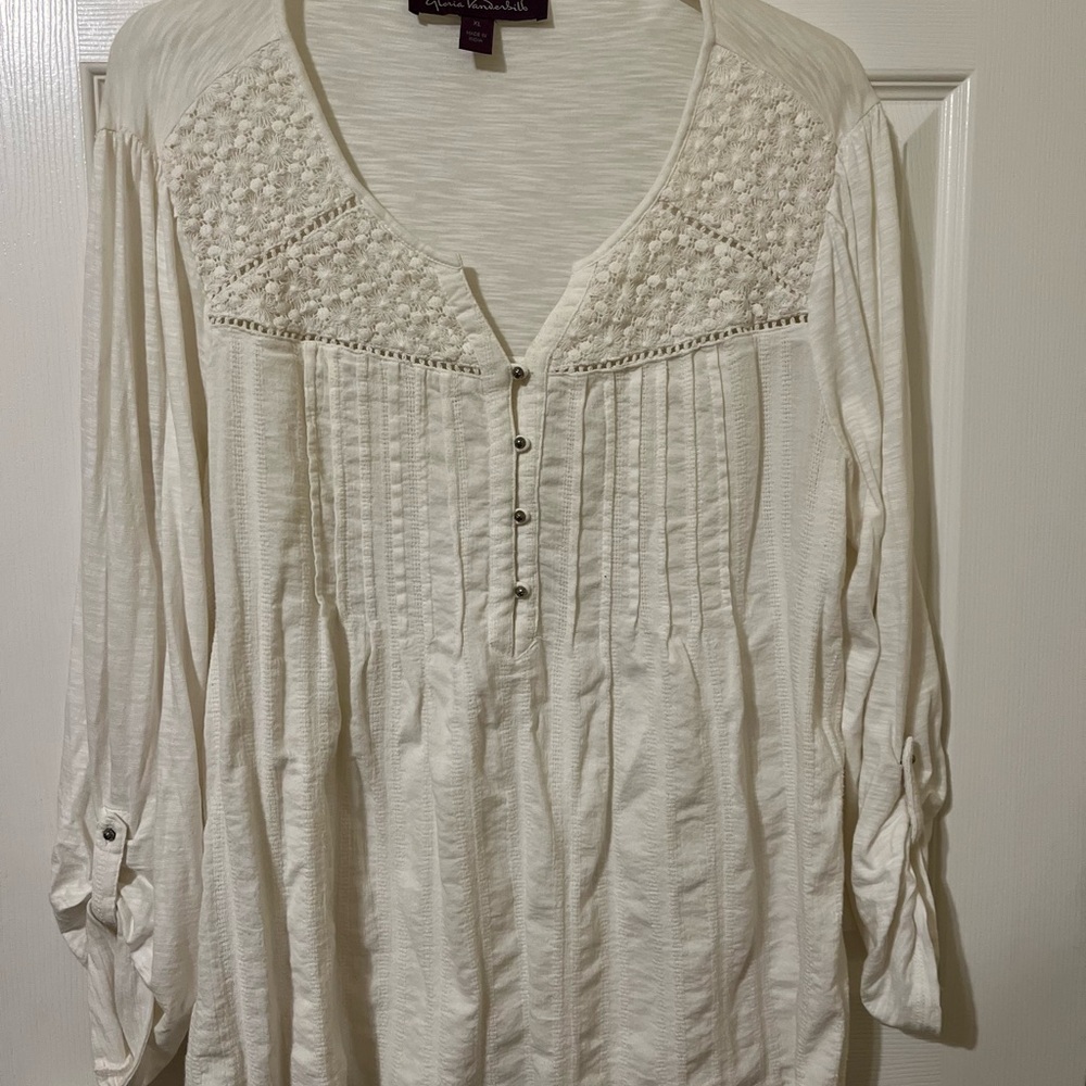 Gloria Vanderbilt Zuri Cream Button-Down Blouse